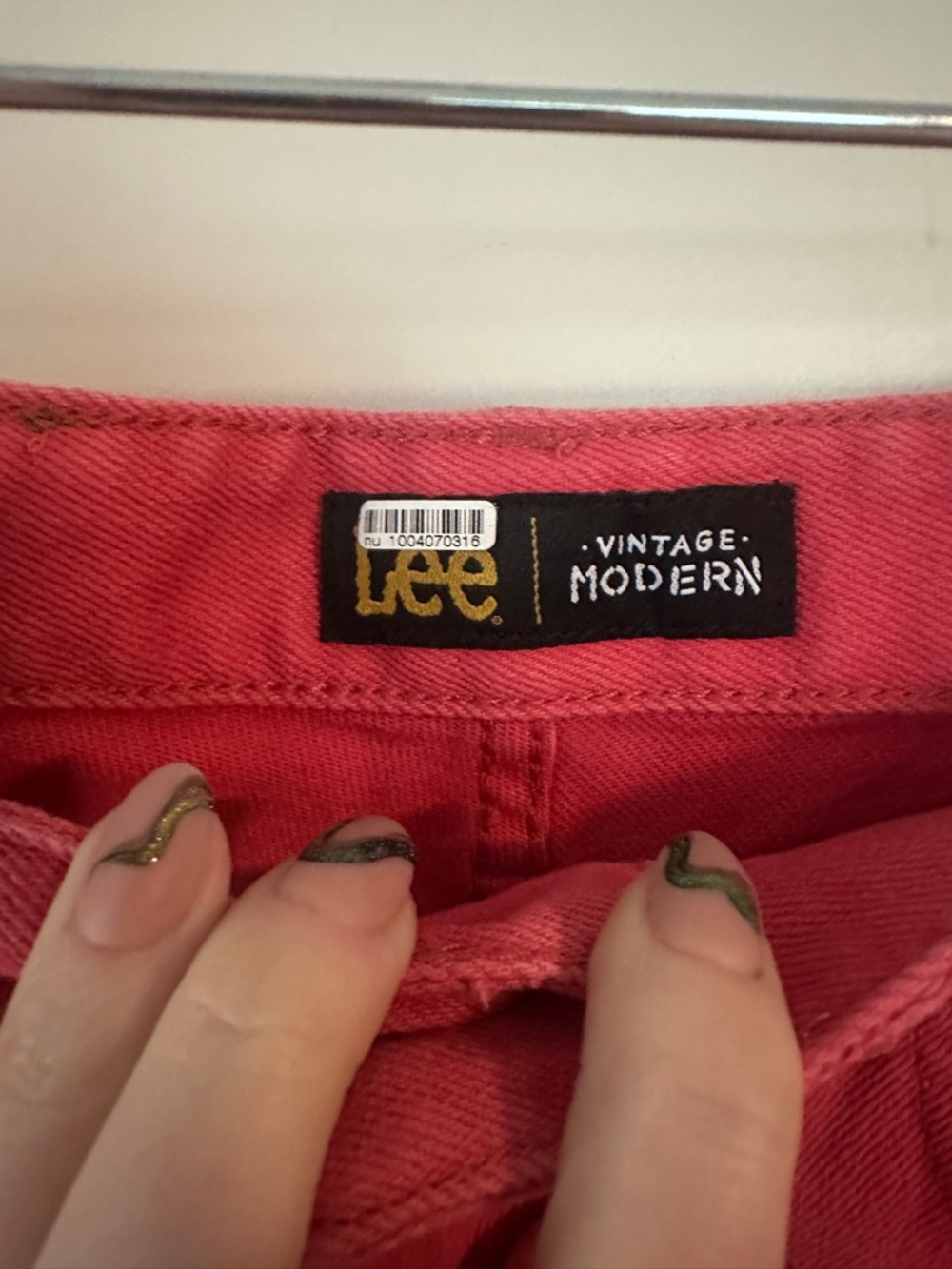Lee Coral Pink High Waist Frayed Hem Short Shorts - Picture 5 of 6